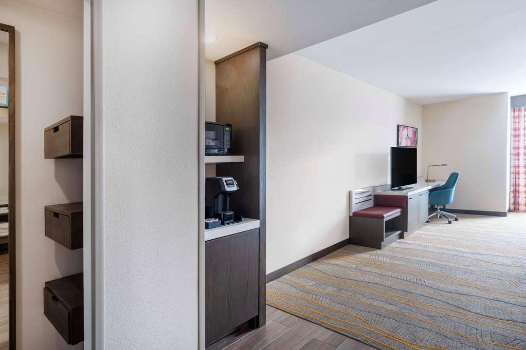 Hilton Garden Inn Pomona, Ca Rom bilde