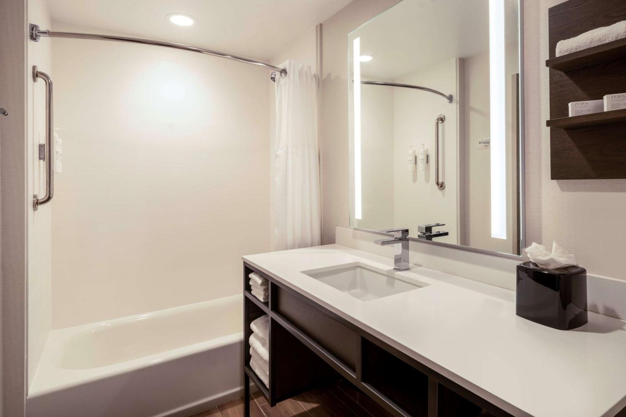 Hilton Garden Inn Pomona, Ca Eksteriør bilde